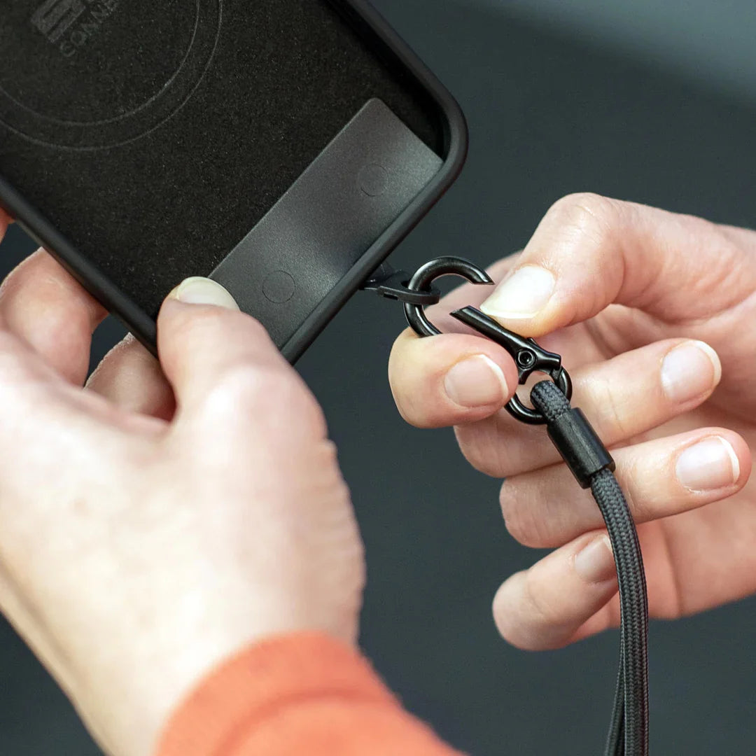 SP Connect Telefoncover med Snor, Sort